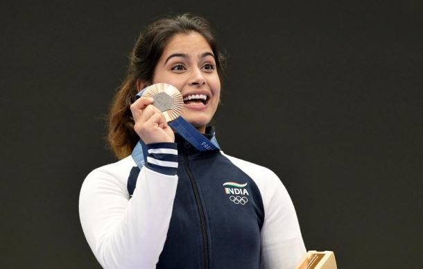 'मनु 10 मीटर एयर पिस्टल कांस्य के साथ ओलंपिक पदक जीतने वाली पहली भारतीय महिला निशानेबाज बनीं | '